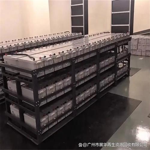 特别是那种大块头的铅酸电池(比如电动车用的),直接丢垃圾桶可是会"
